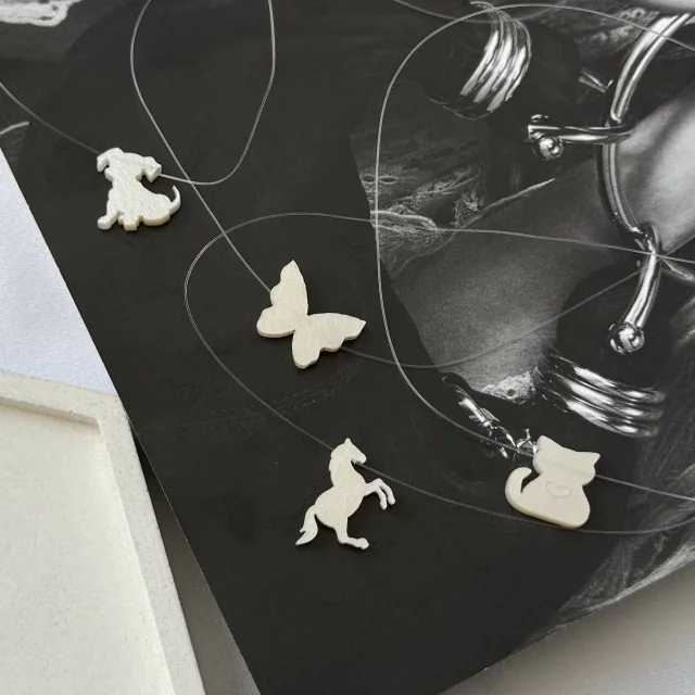 COLAR DE NYLON COM PINGENTE MADREPÉROLA Atacado